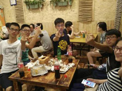 喀左烧烤加盟,学烧烤技术,开烧烤店多少钱疯狂烤翅加盟